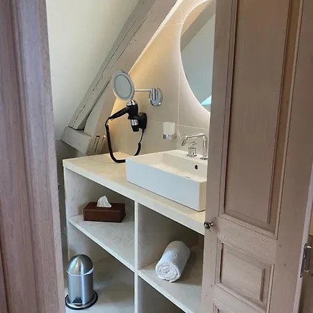 Bed and breakfast La Petite Lucie 3*