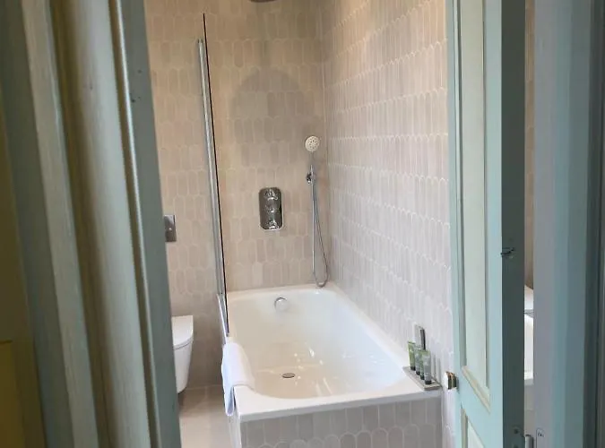 Alojamento de Acomodação e Pequeno-almoço La Petite Lucie Honfleur