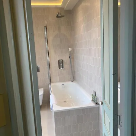 Bed & Breakfast La Petite Lucie Honfleur