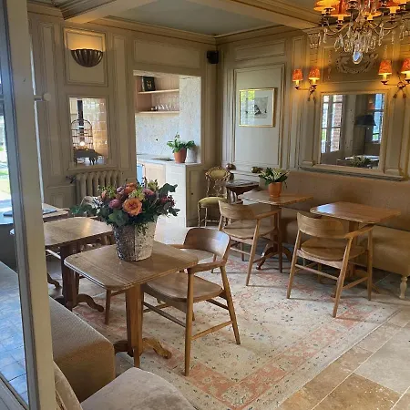 La Petite Lucie Honfleur