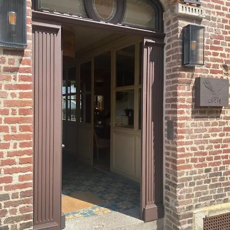 La Petite Lucie Bed & Breakfast