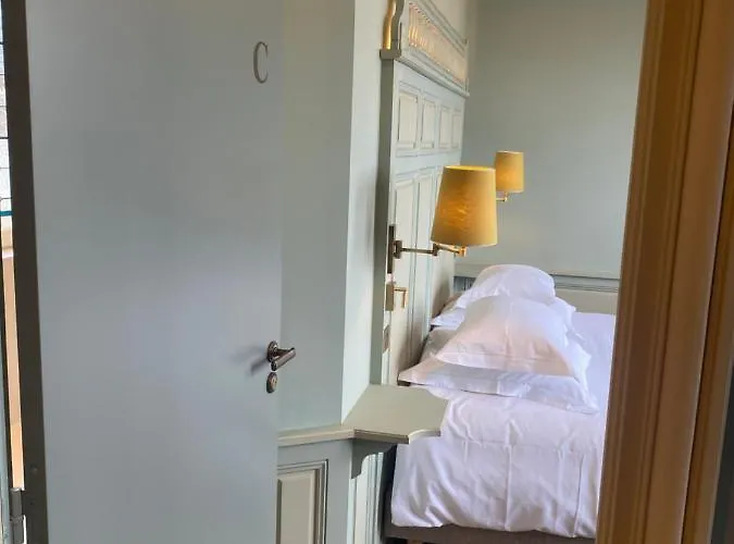 La Petite Lucie Honfleur