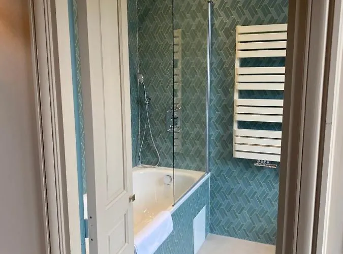 La Petite Lucie Couette-café